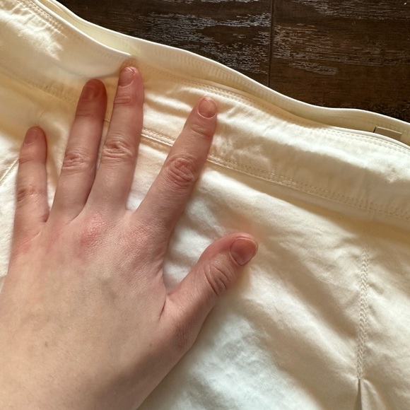 Burberry London White Pleated Cotton Womens Skirt - Picture 4 of 7